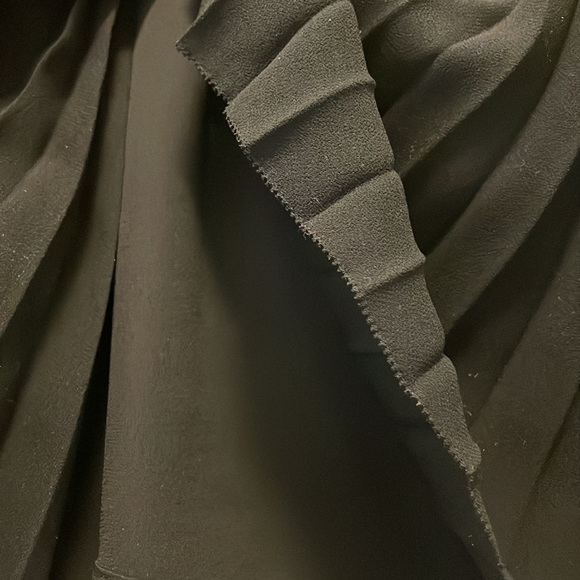 Wilfred fully lined pleated mini skirt - Picture 5 of 5